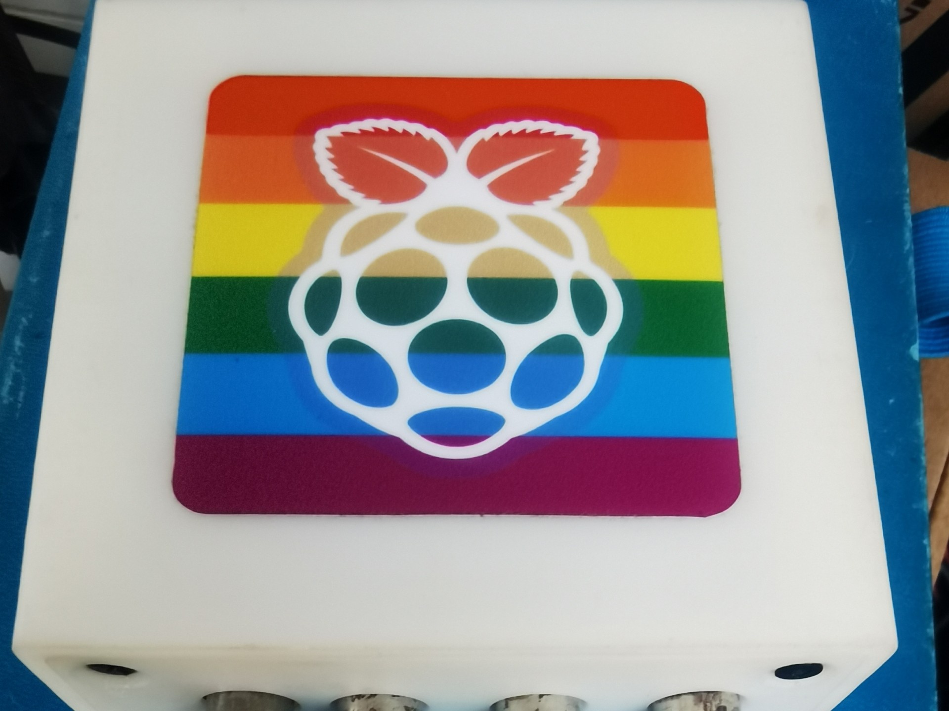 Retro Gaming Console - Raspberry Pi Retro Gaming Console, RGBS